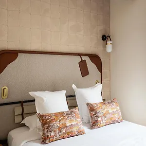 Hotel Hiro Paris Paryż